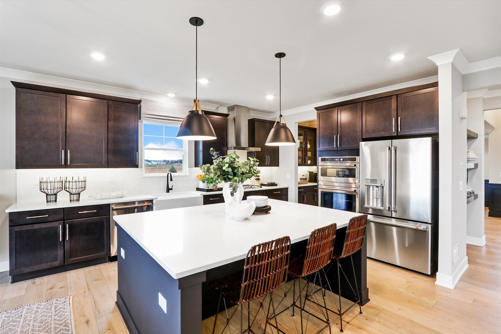 30 Tournament Drive, Hawthorn Woods, IL 60047