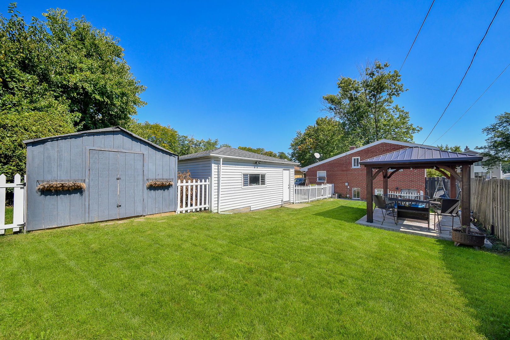 252 N Lombard Avenue, Lombard, IL 60148