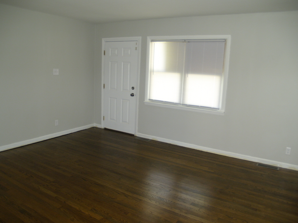 22437 Strassburg Avenue, Sauk Village, IL 60411