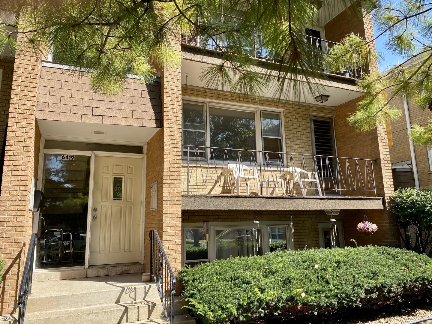 6419 S Oak Park Avenue #E-16, Chicago, IL 60638