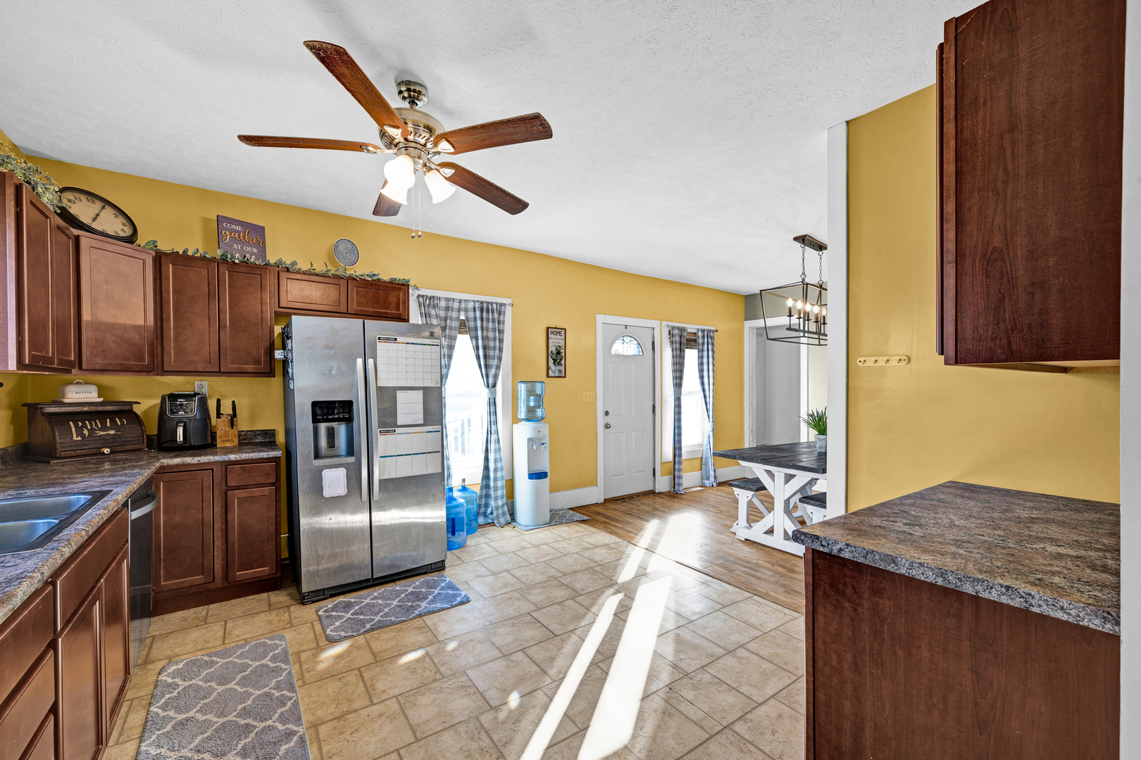 612 E North Street, Leroy, IL 61752