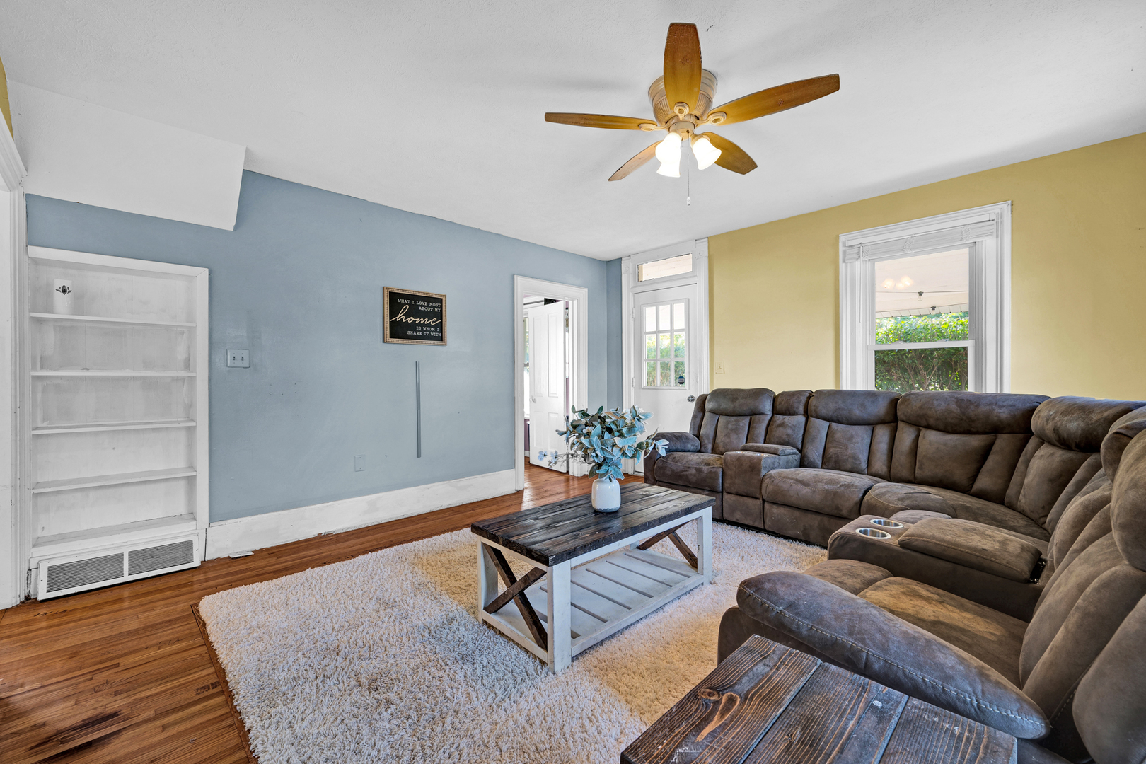 612 E North Street, Leroy, IL 61752