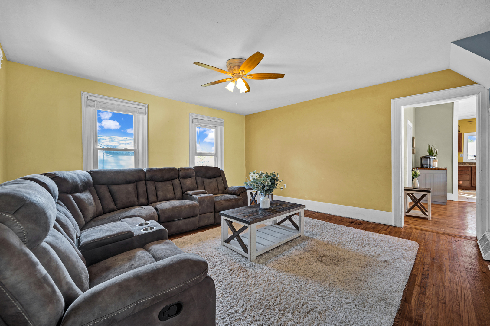 612 E North Street, Leroy, IL 61752