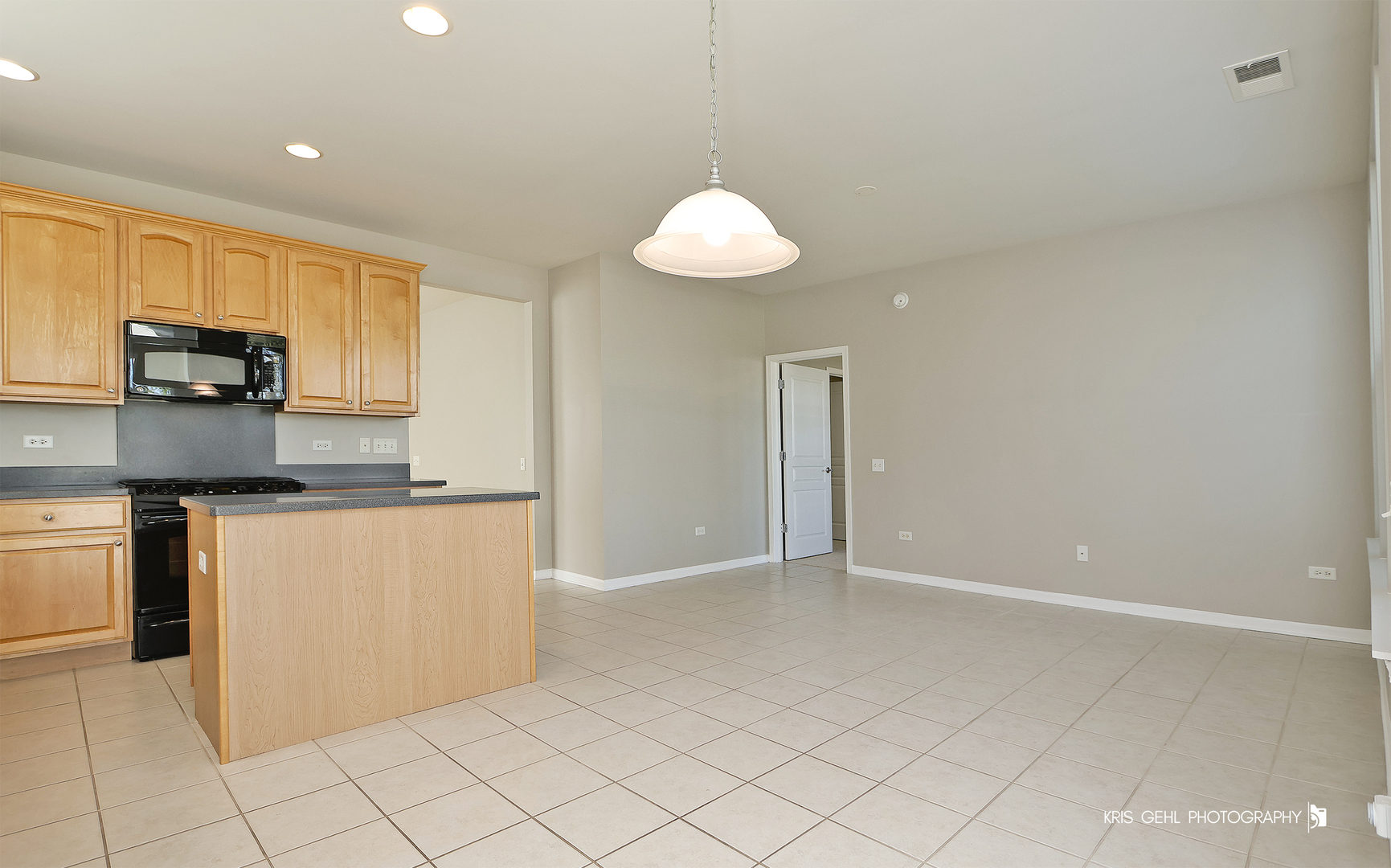 3184 Comstock Court, Mundelein, IL 60060