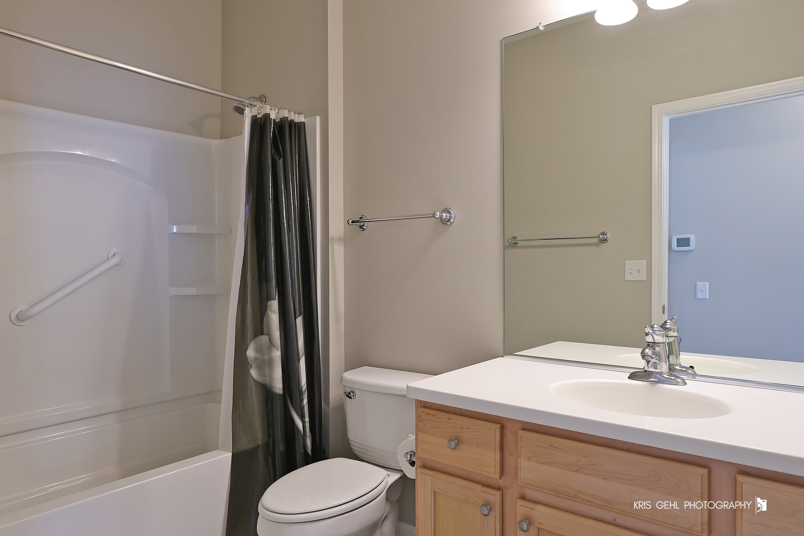 3184 Comstock Court, Mundelein, IL 60060
