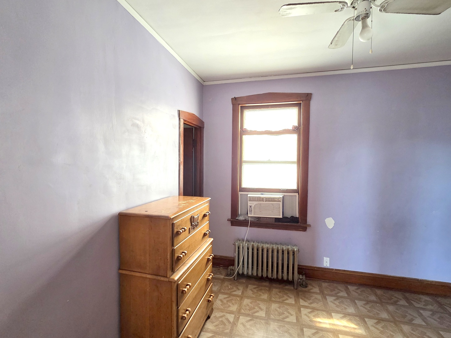 1911 S 50th Avenue, Cicero, IL 60804