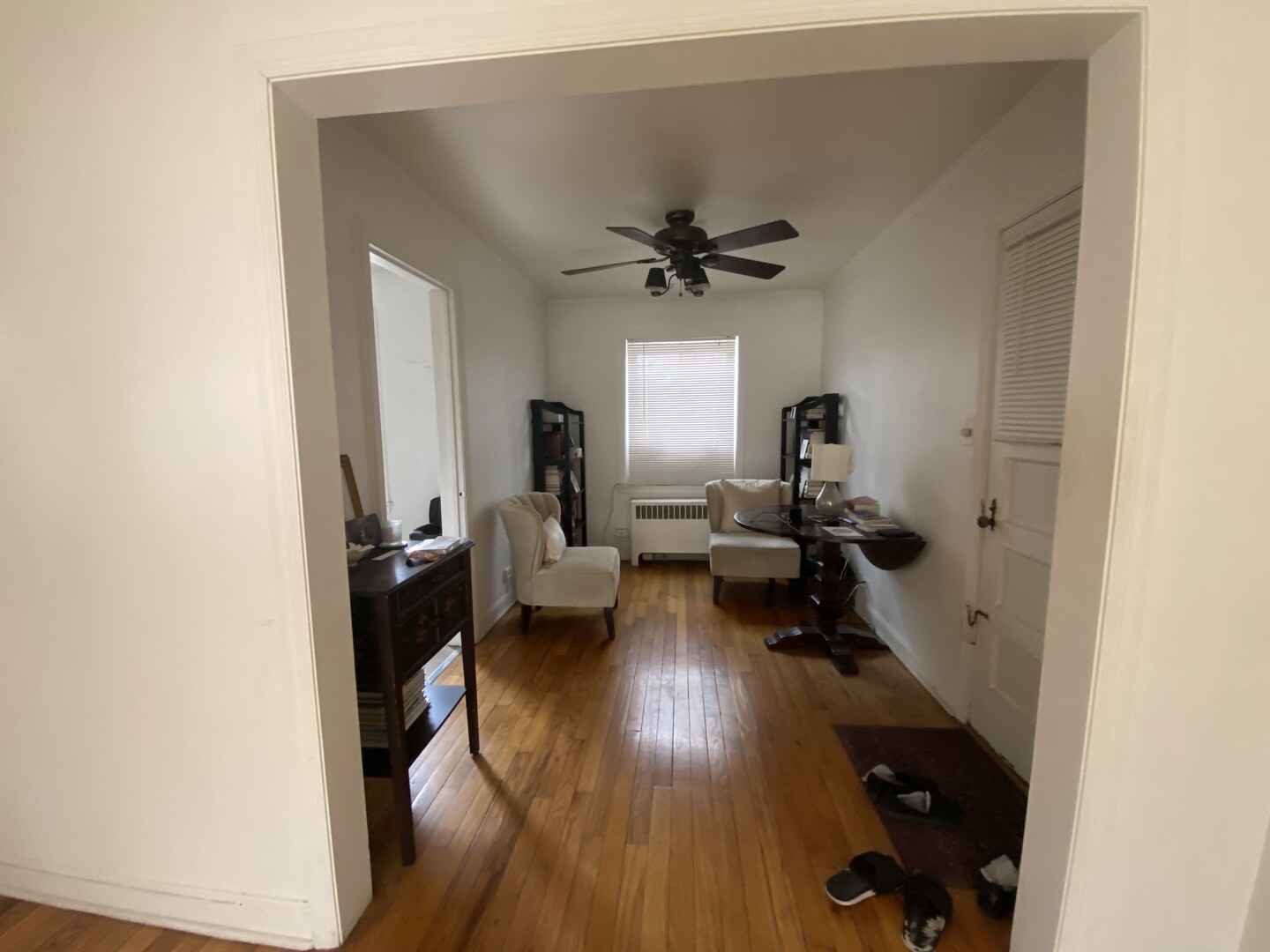 508 Bonnie Brae Place #I2, River Forest, IL 60305