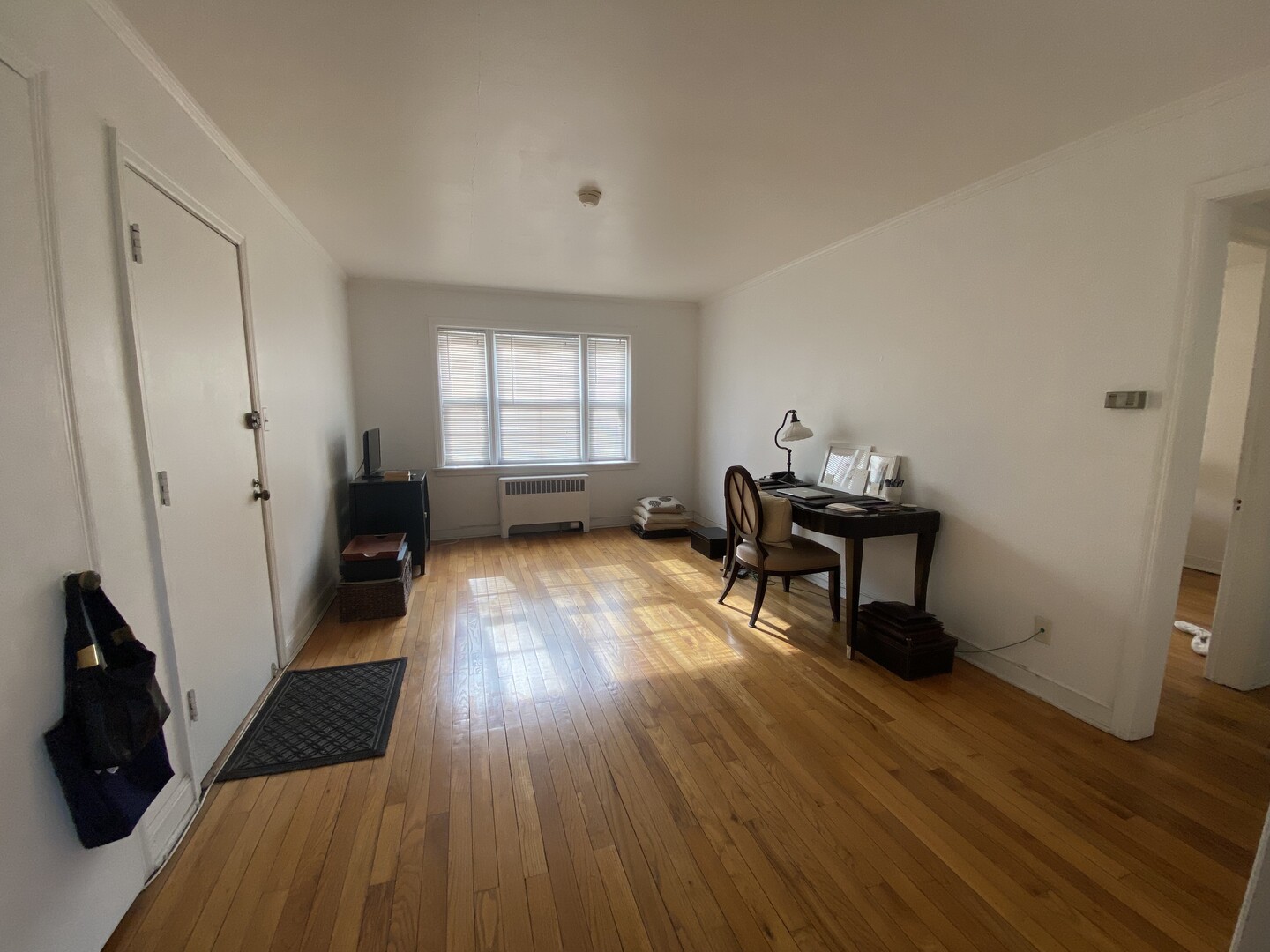 508 Bonnie Brae Place #I2, River Forest, IL 60305