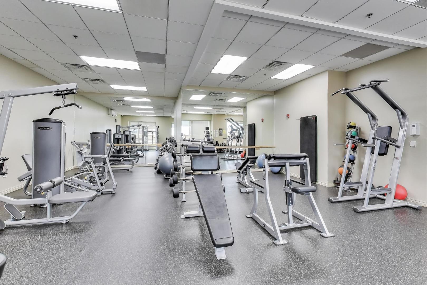 512 N McClurg Court #1704, Chicago, IL 60611
