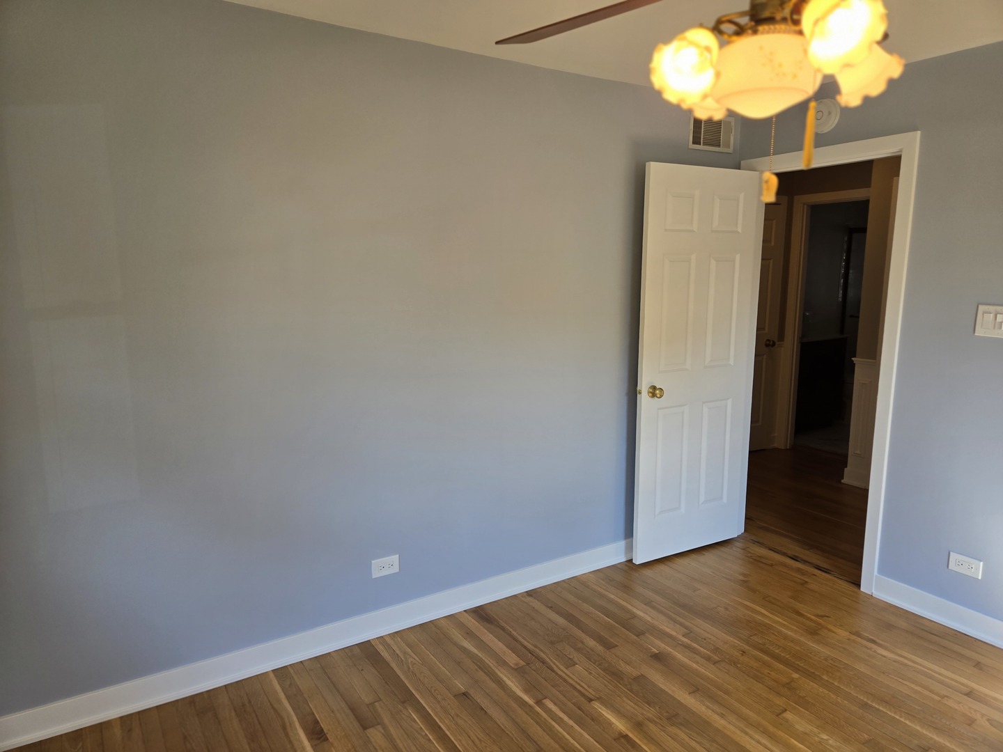 14727 S Whipple Avenue, Posen, IL 60469