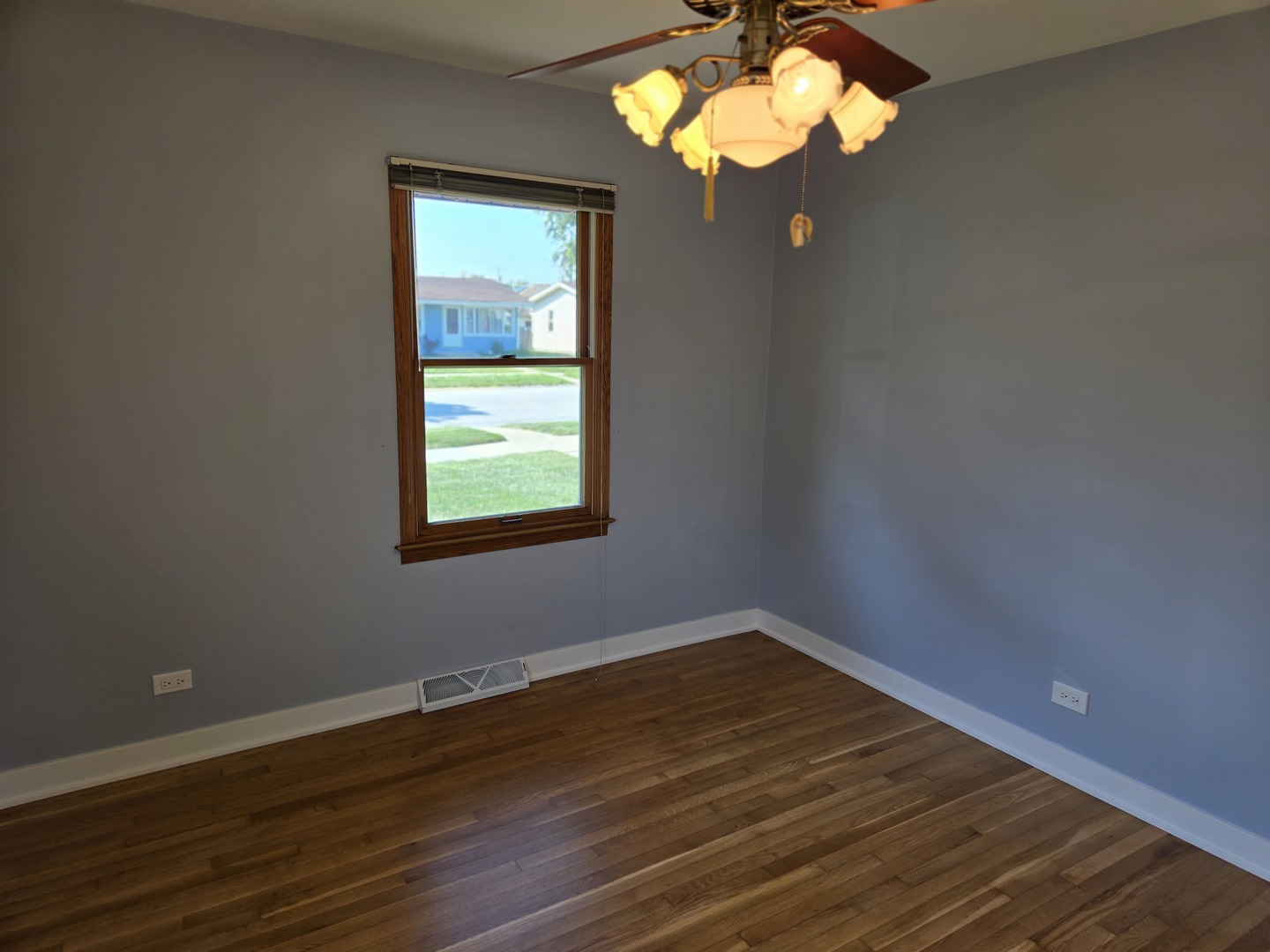 14727 S Whipple Avenue, Posen, IL 60469