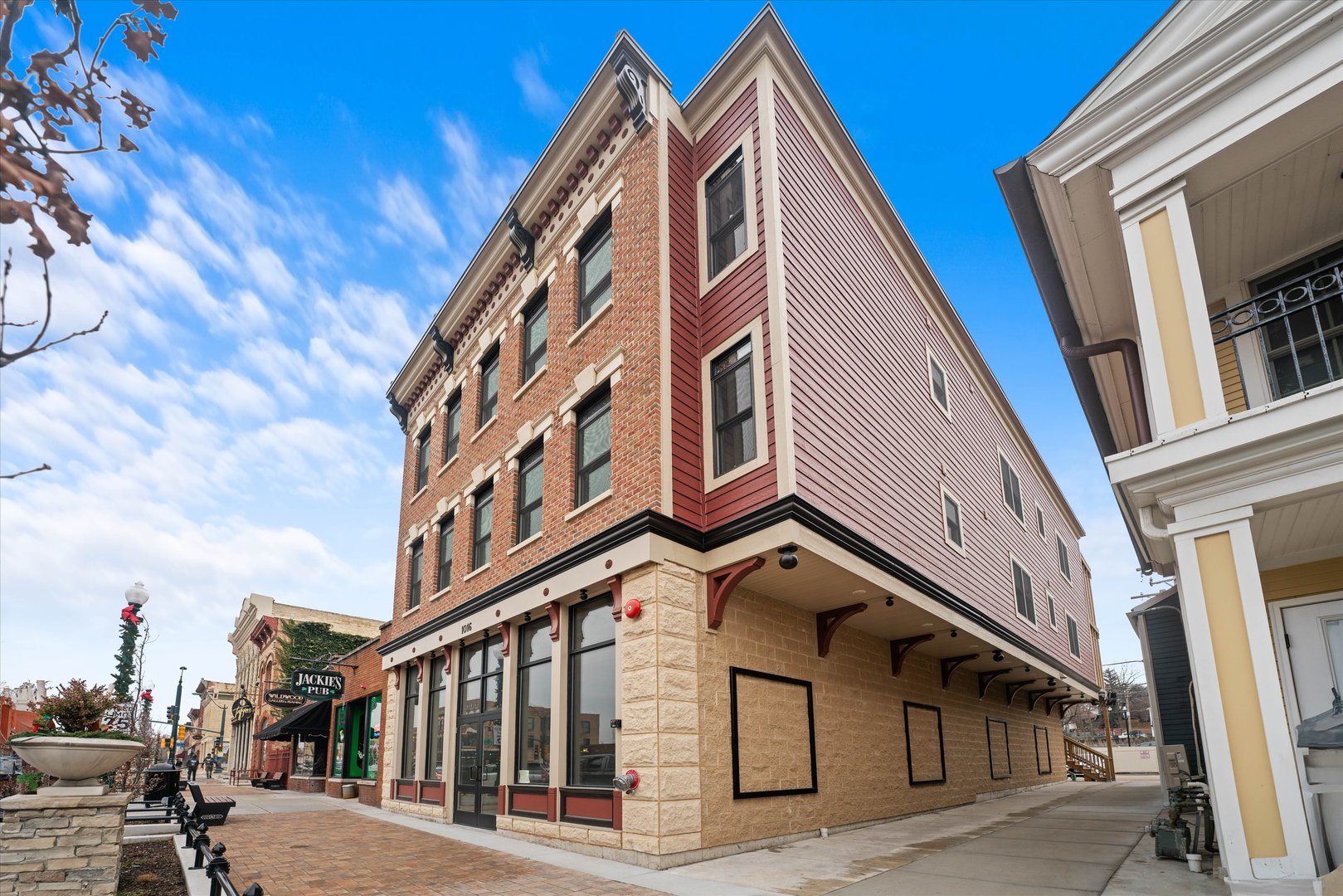 1016 S State Street #3, Lockport, IL 60441