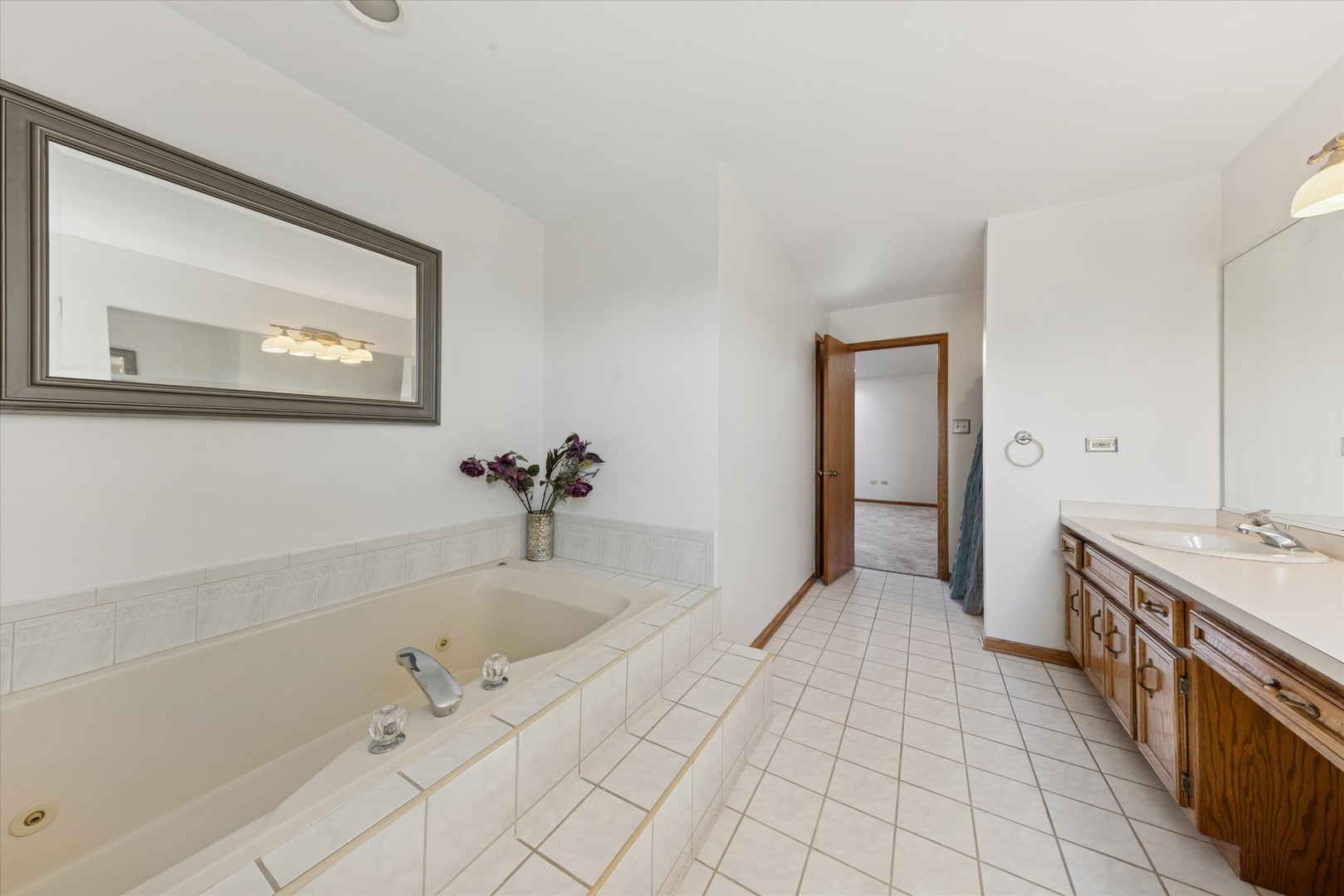 17292 Lakebrook Drive, Orland Park, IL 60467