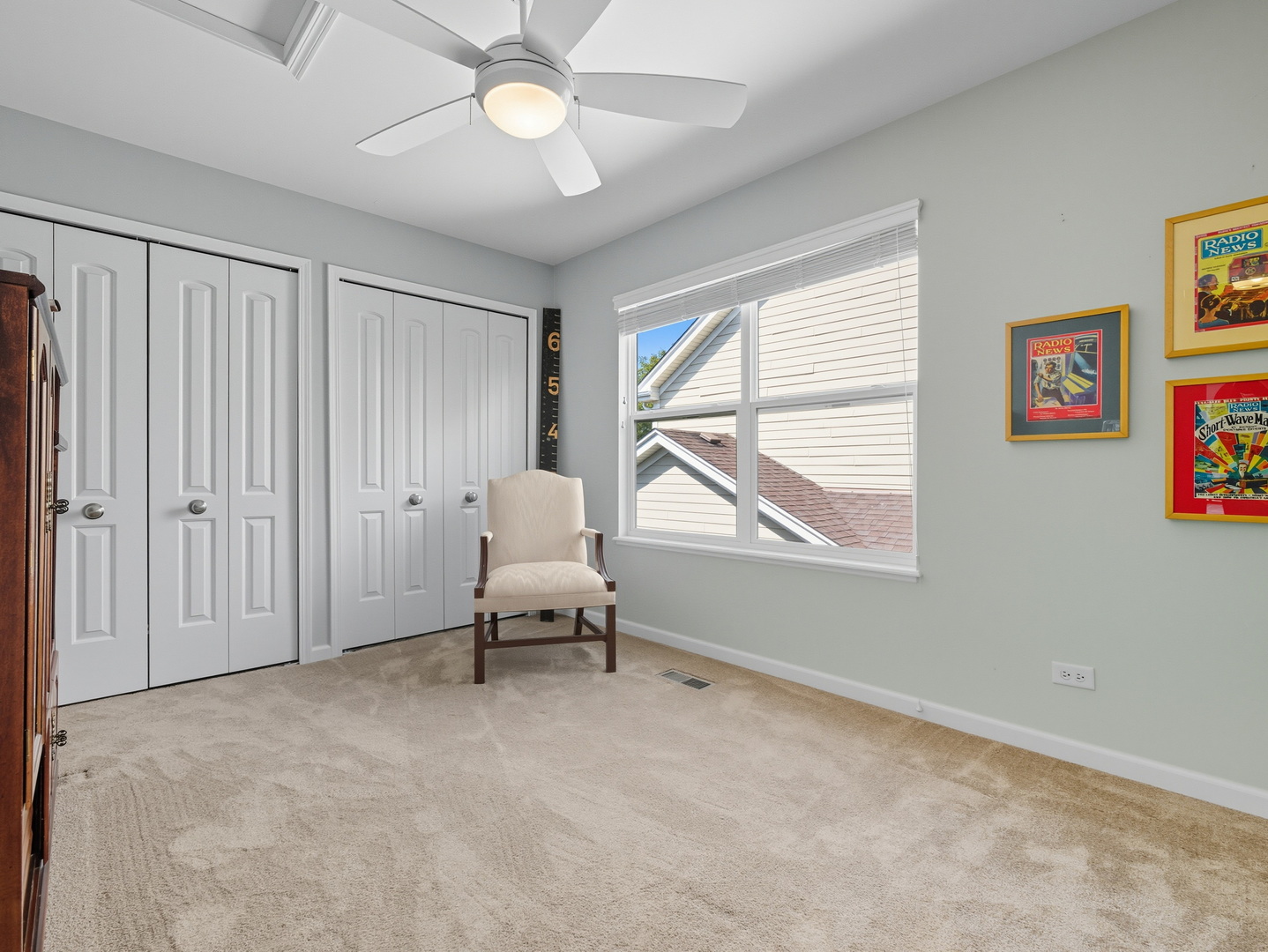 1N607 Golf View Lane, Winfield, IL 60190