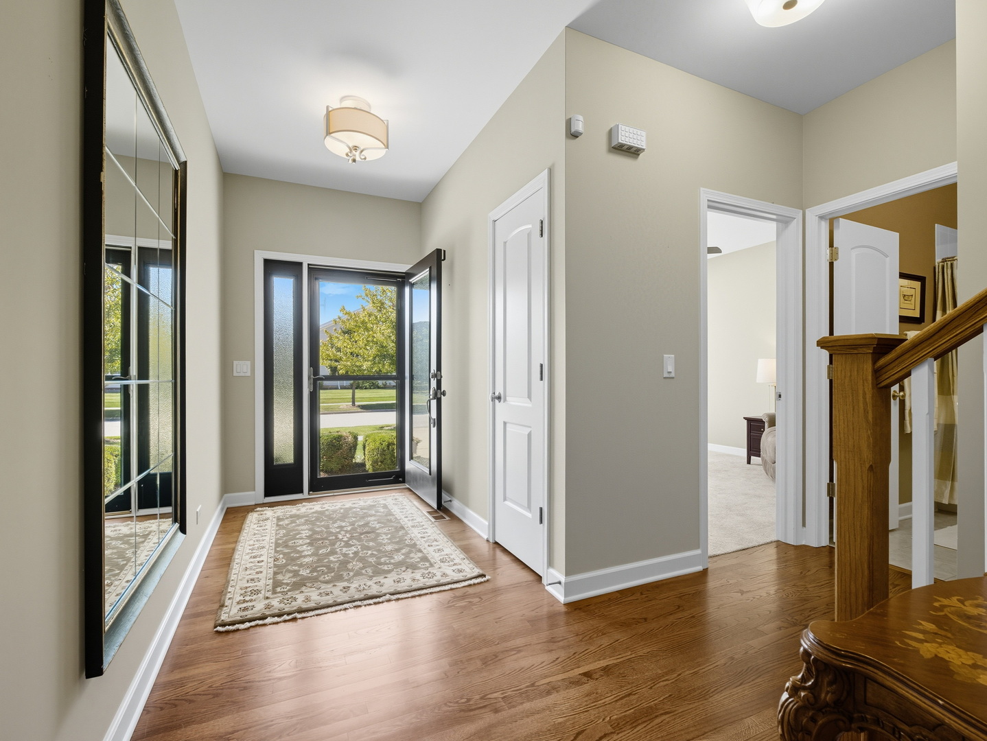 1N607 Golf View Lane, Winfield, IL 60190