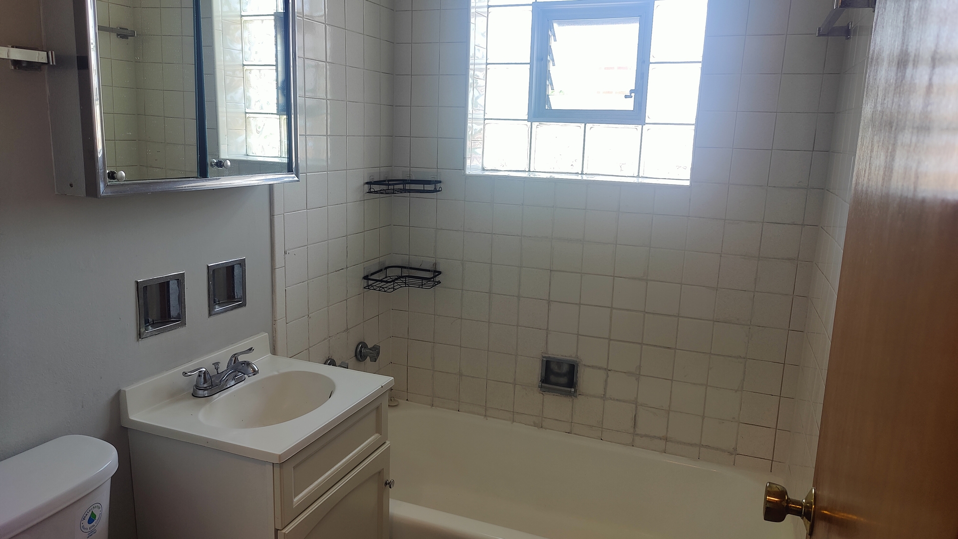 29 N Hillside Avenue #6, Hillside, IL 60162