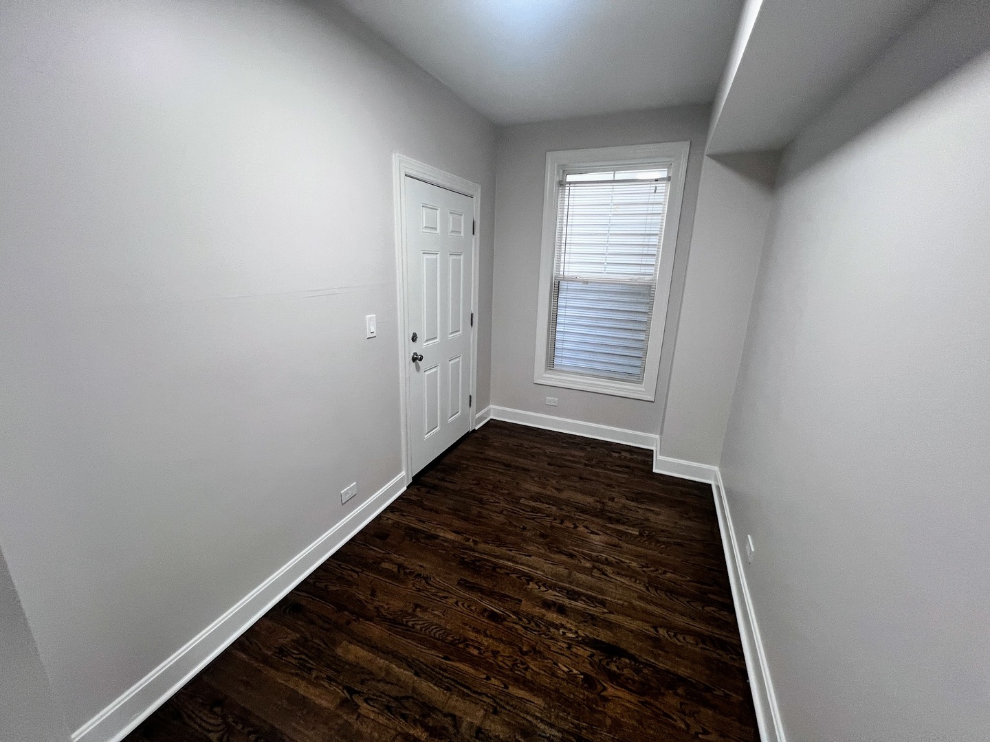 2714 W Julia Court #1, Chicago, IL 60647