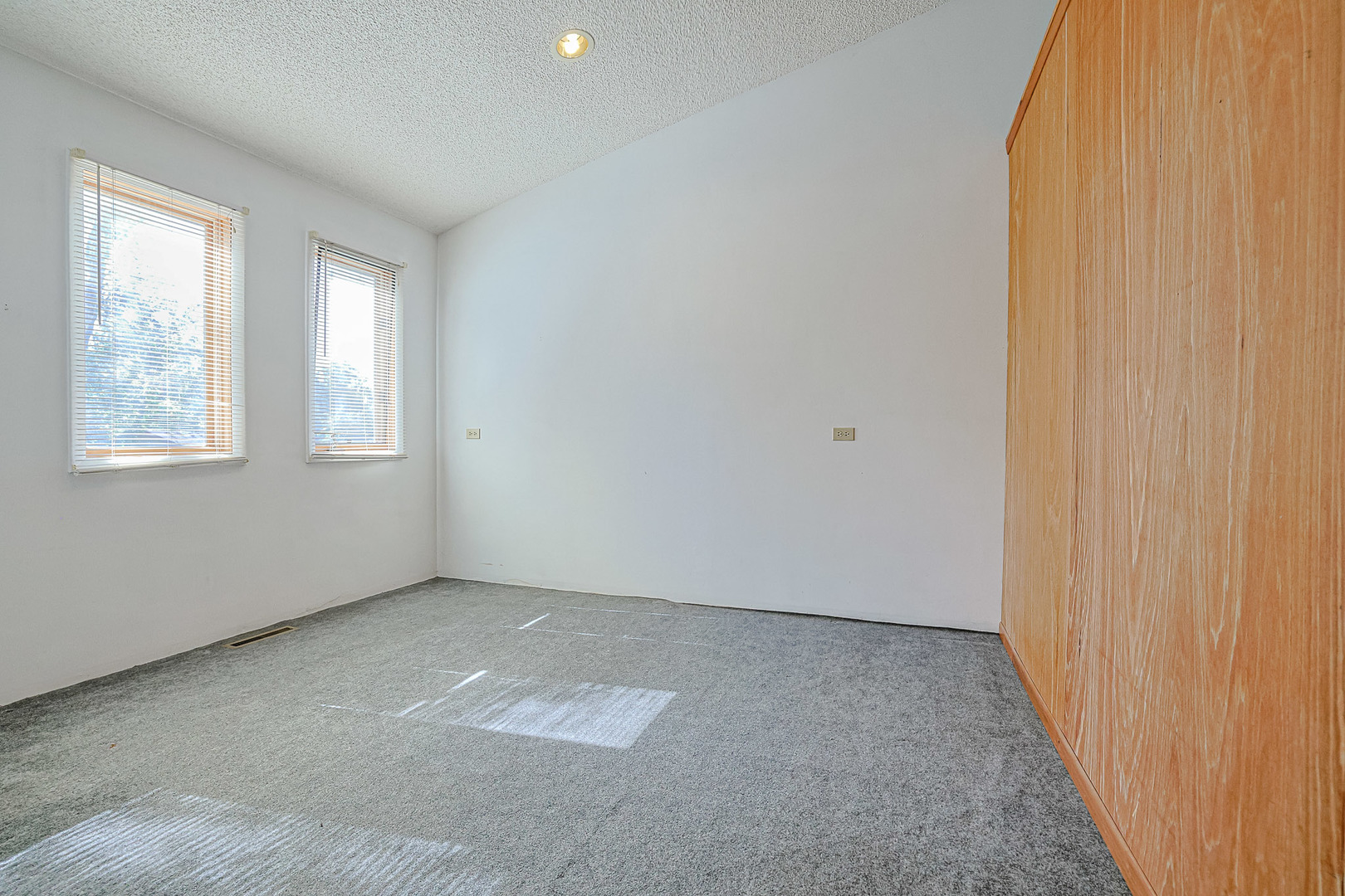 5022 Saint Josephs Court, Wonder Lake, IL 60097