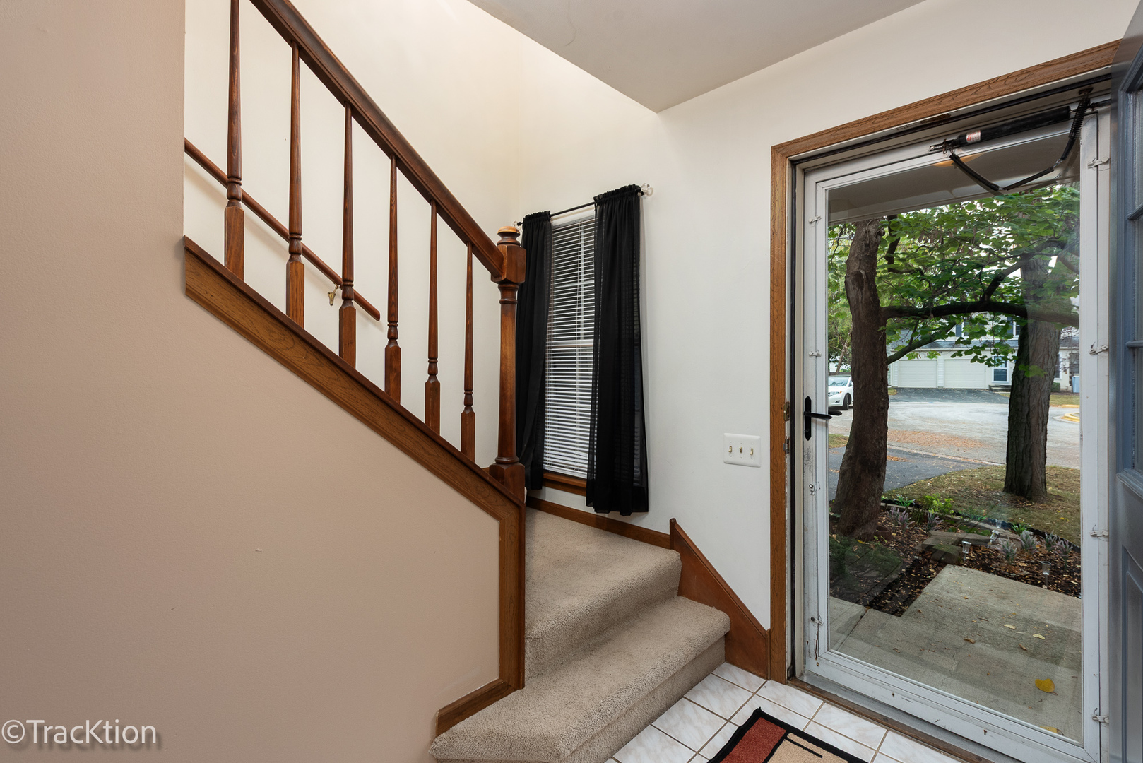 75 Saint Croix Court, Aurora, IL 60504