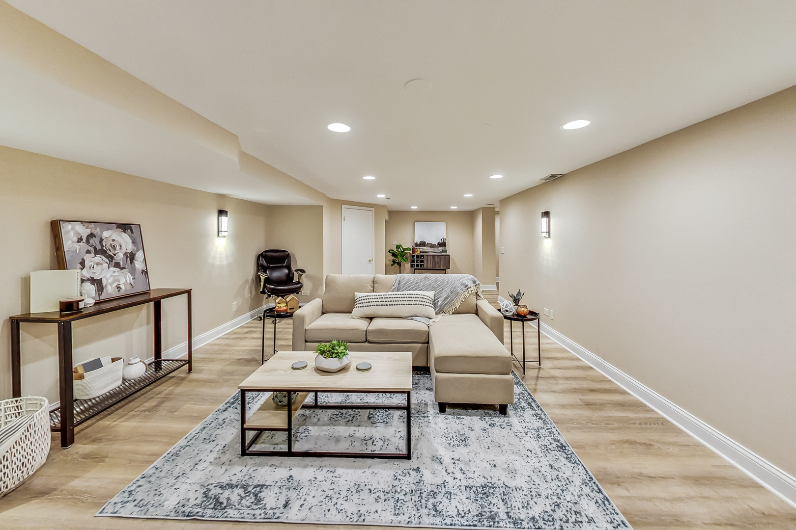 900 N Prospect Avenue, Park Ridge, IL 60068