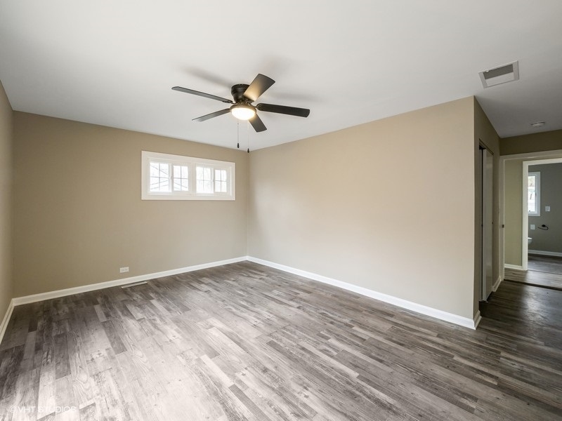 21621 W Cedar Avenue, Lake Villa, IL 60046