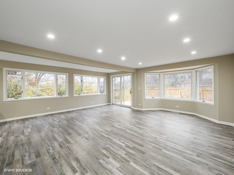 21621 W Cedar Avenue, Lake Villa, IL 60046