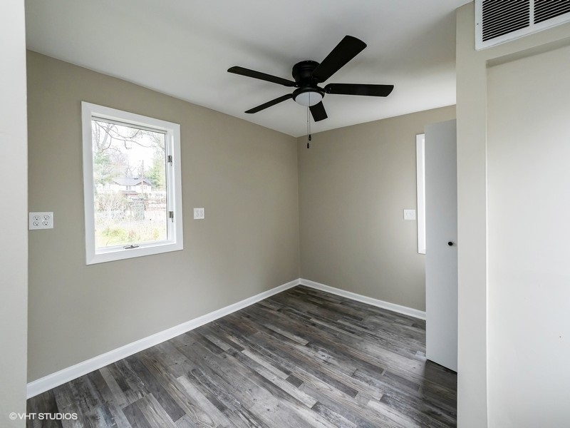 21621 W Cedar Avenue, Lake Villa, IL 60046