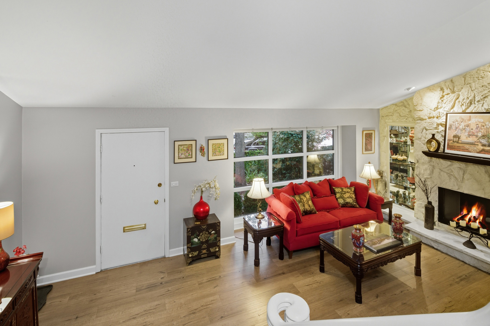 645 Spring Road, Glenview, IL 60025