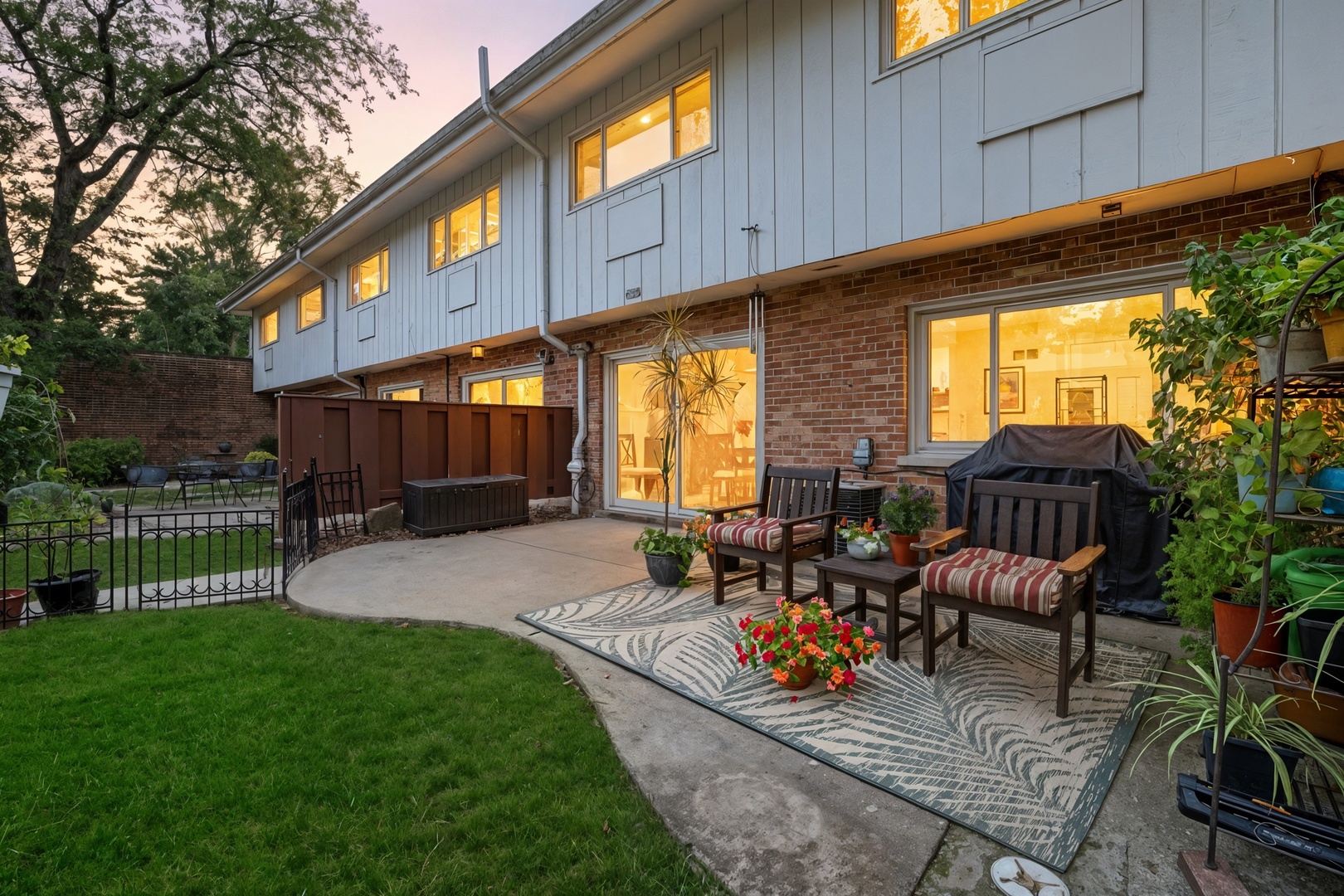 645 Spring Road, Glenview, IL 60025