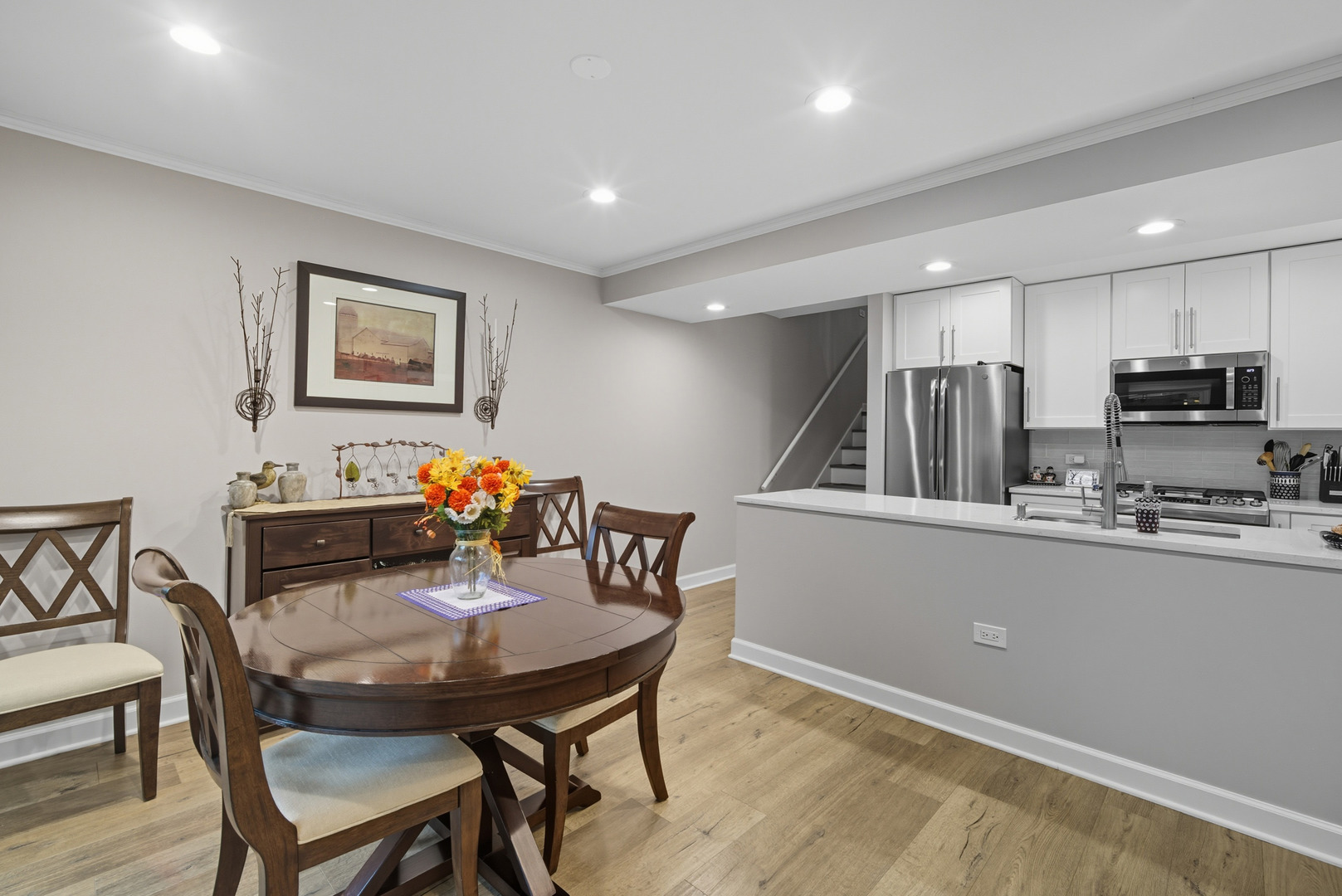 645 Spring Road, Glenview, IL 60025