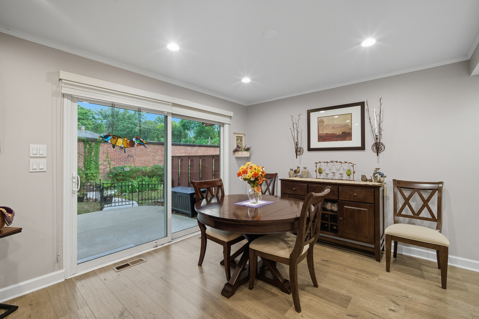 645 Spring Road, Glenview, IL 60025