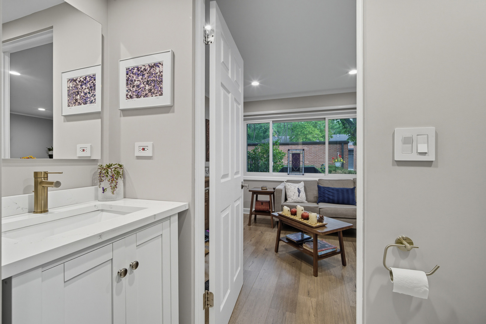 645 Spring Road, Glenview, IL 60025