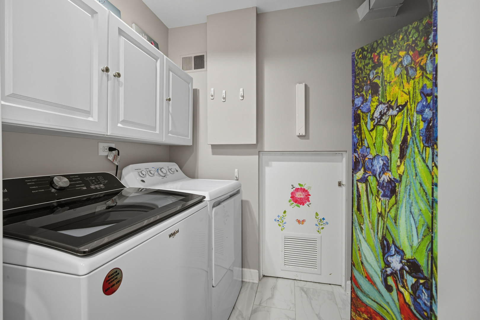 645 Spring Road, Glenview, IL 60025