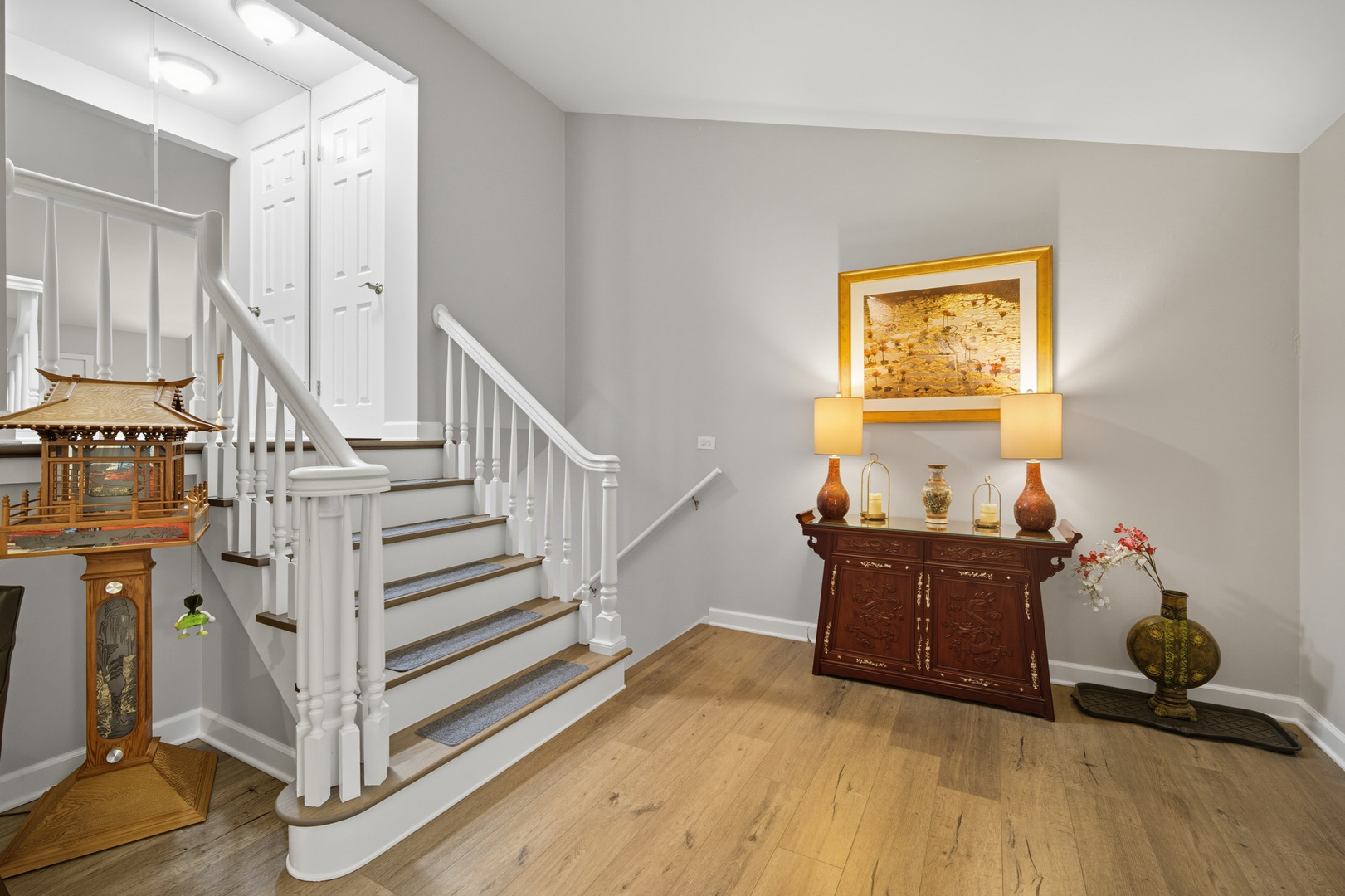 645 Spring Road, Glenview, IL 60025