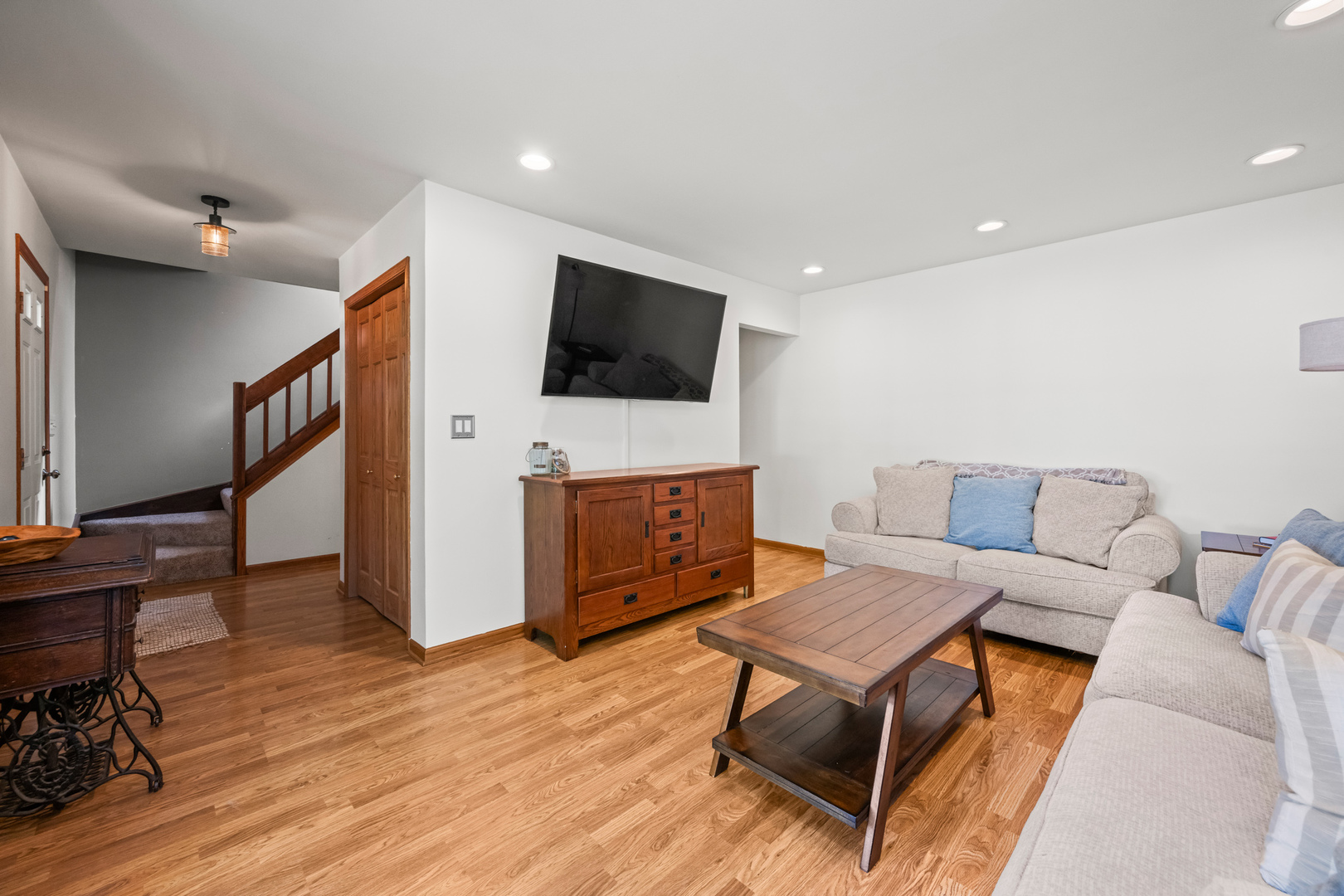 3625 Newport Drive, Island Lake, IL 60042