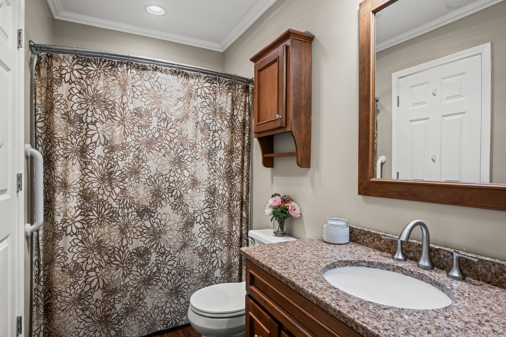 3625 Newport Drive, Island Lake, IL 60042
