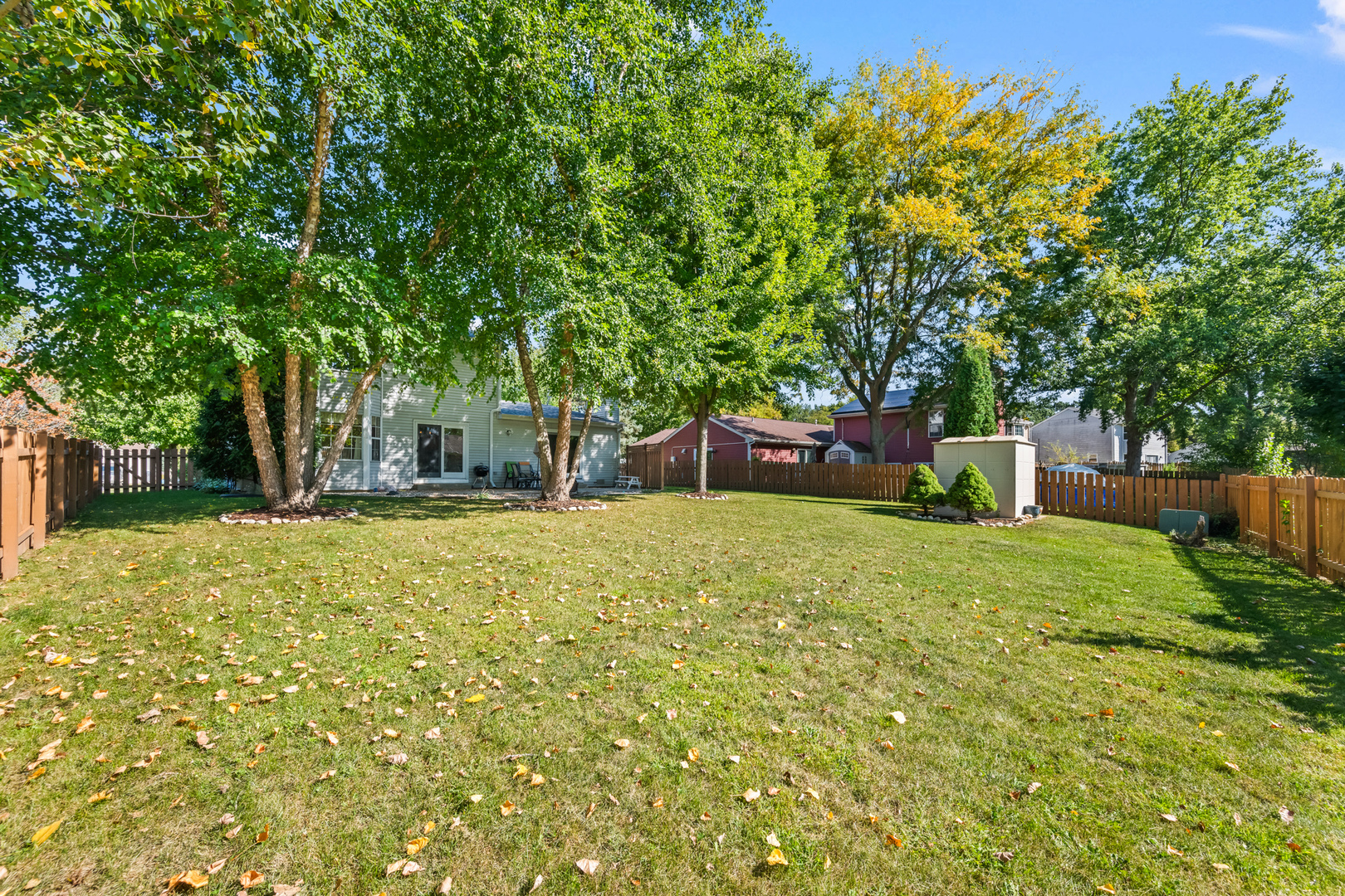 3625 Newport Drive, Island Lake, IL 60042