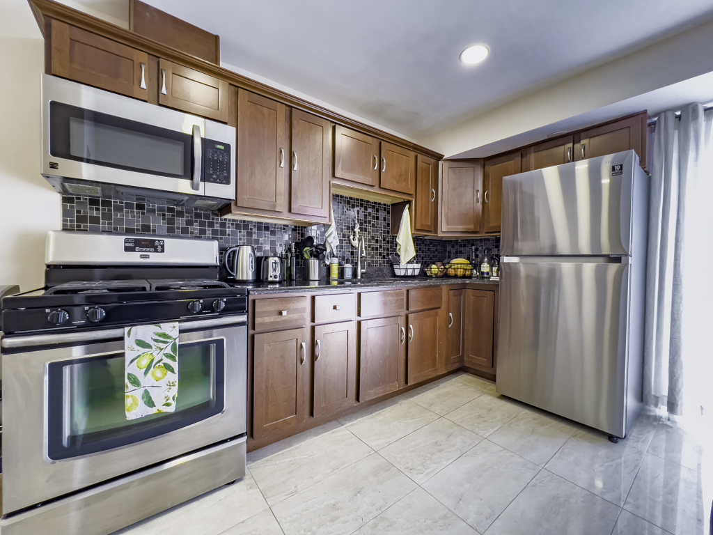 26 Cour Versaille Court #26, Palos Hills, IL 60465