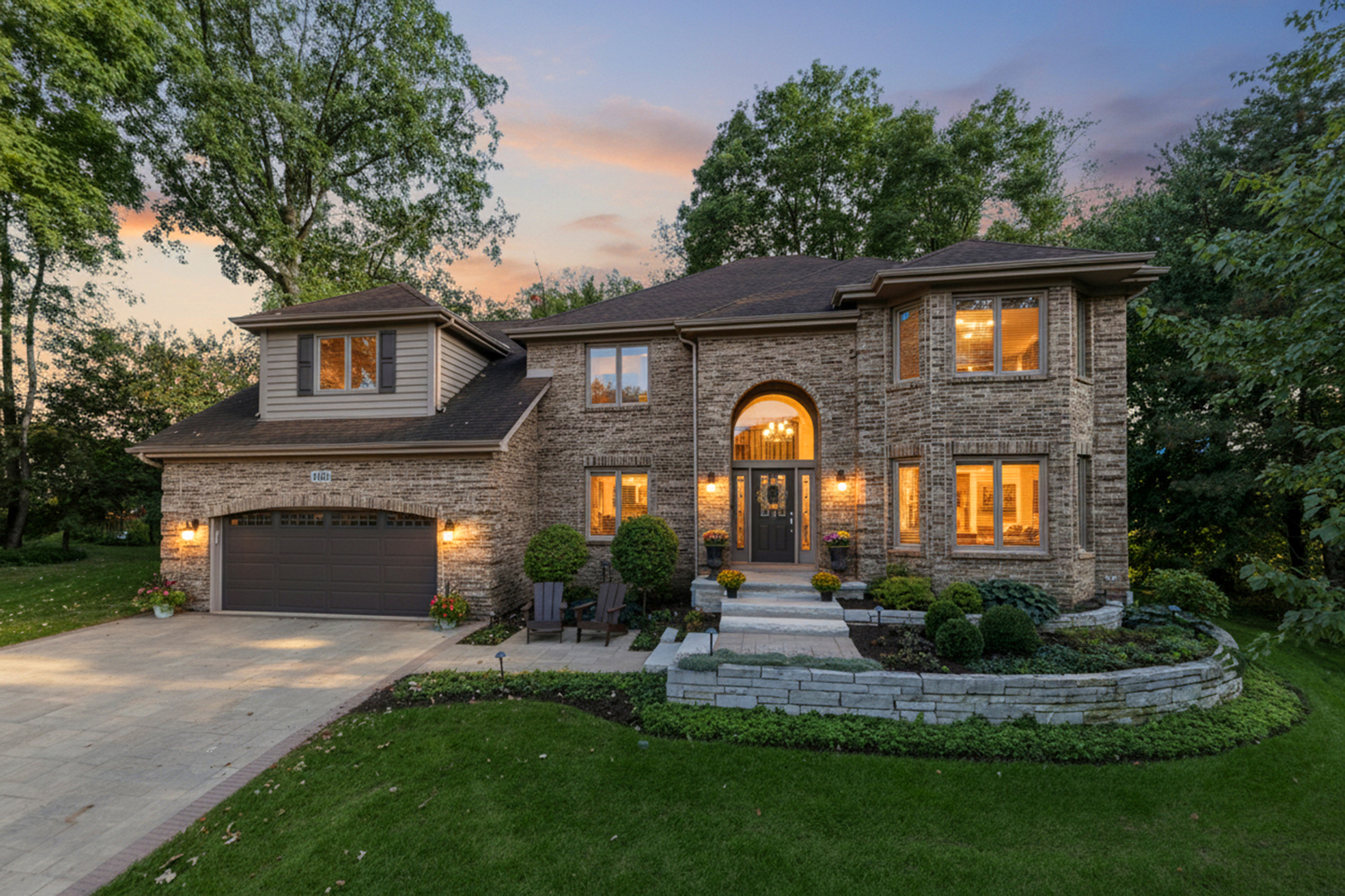 2421 River Woods Drive, Naperville, IL 60565