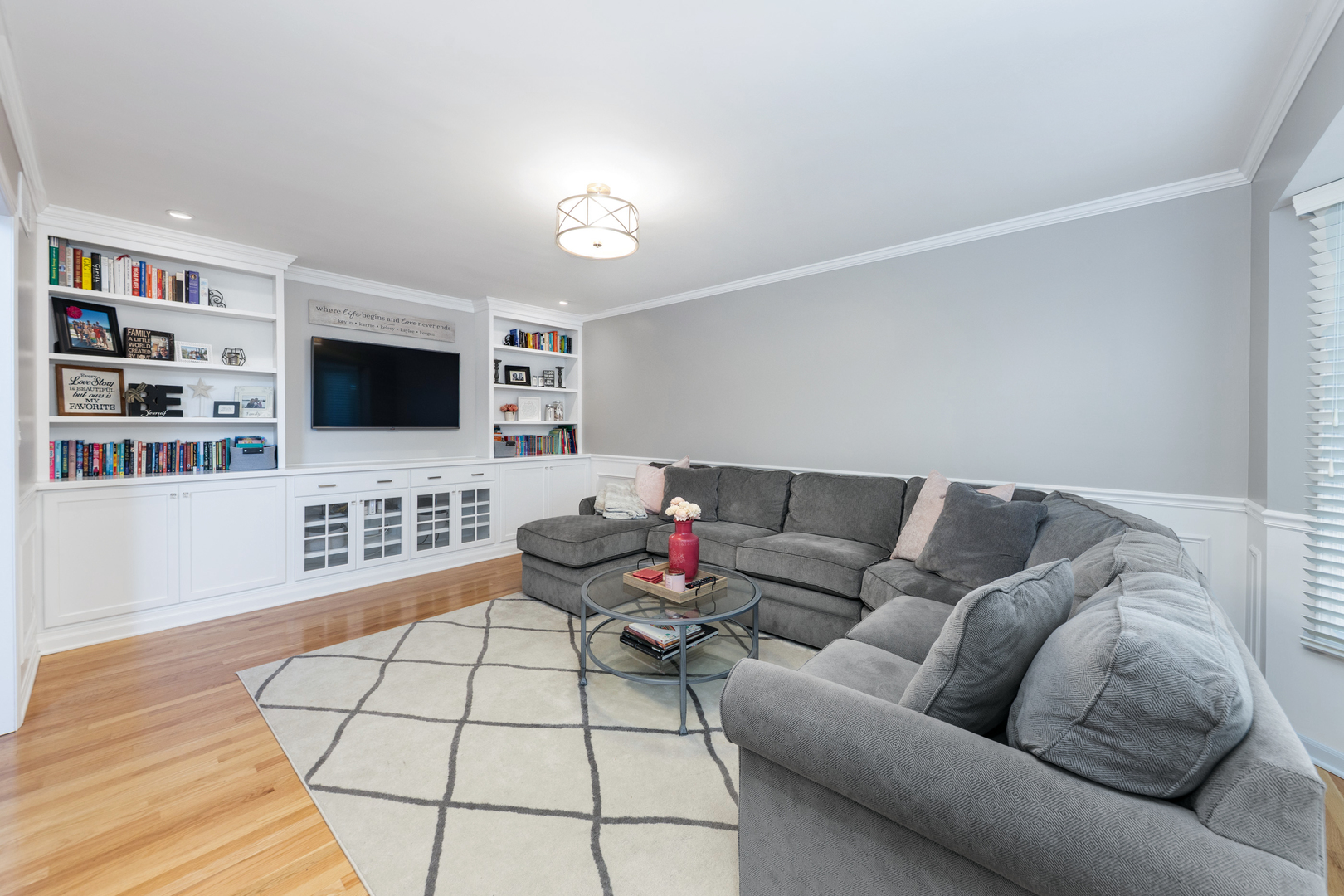 2421 River Woods Drive, Naperville, IL 60565