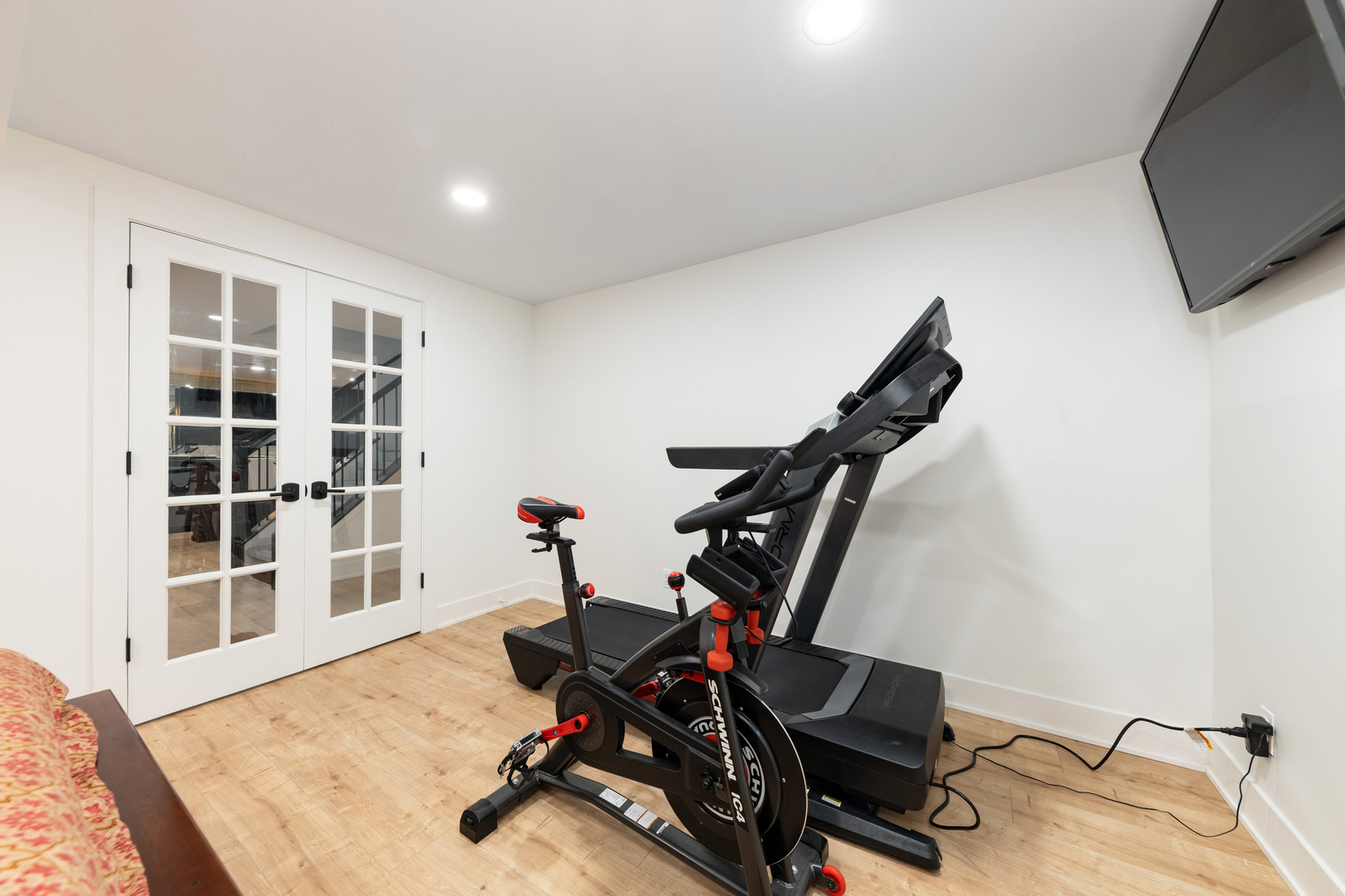 2421 River Woods Drive, Naperville, IL 60565