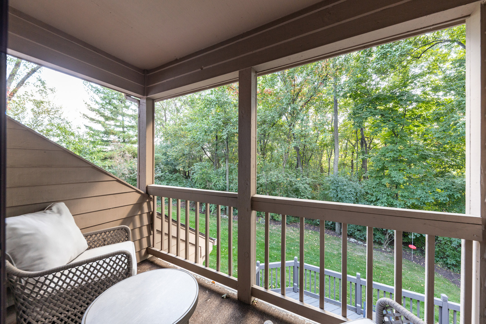 2421 River Woods Drive, Naperville, IL 60565