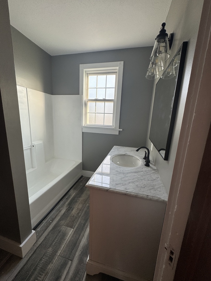 505 N Center Street, Clinton, IL 61727