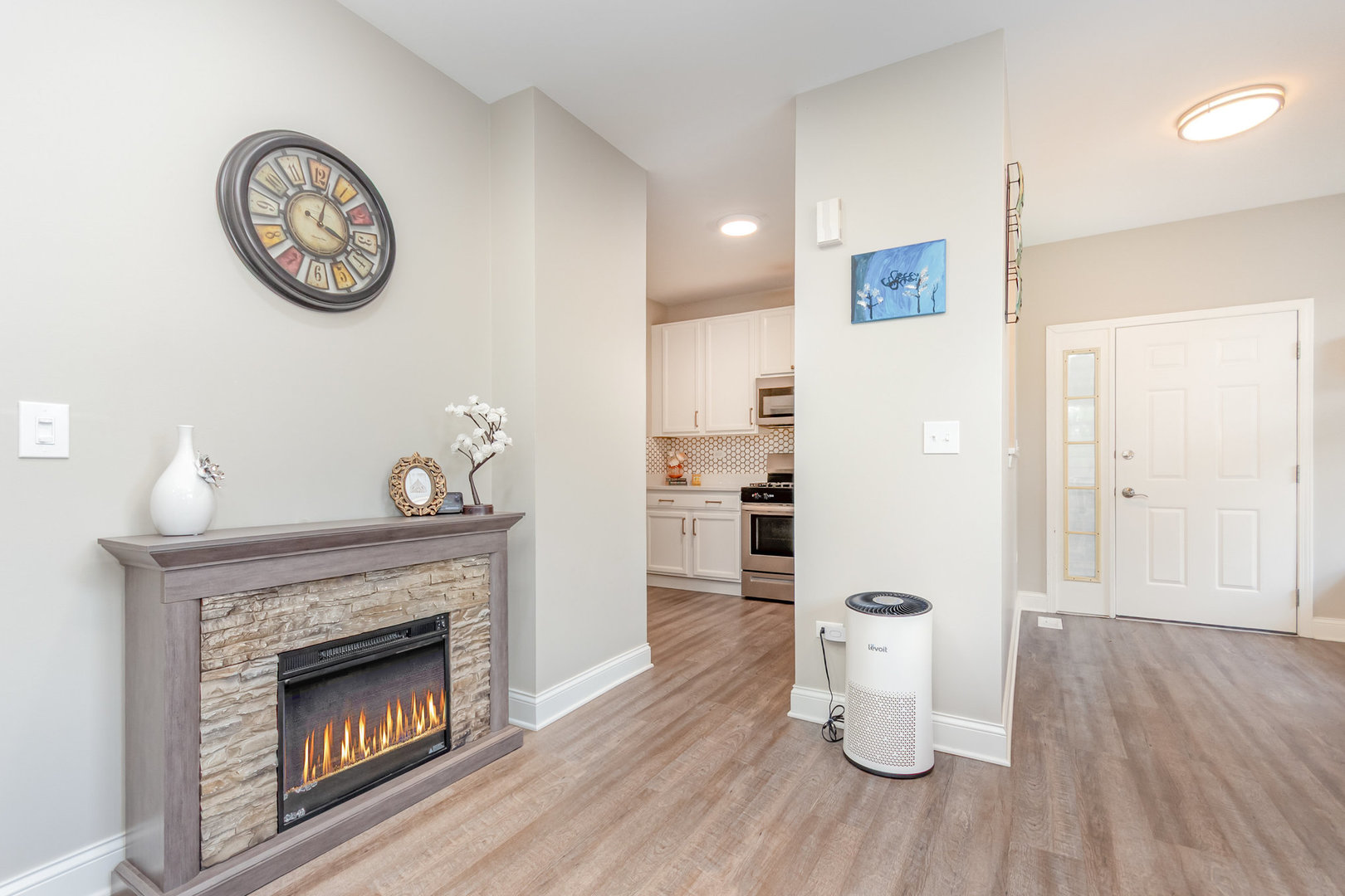954 Genesee Drive #954, Naperville, IL 60563