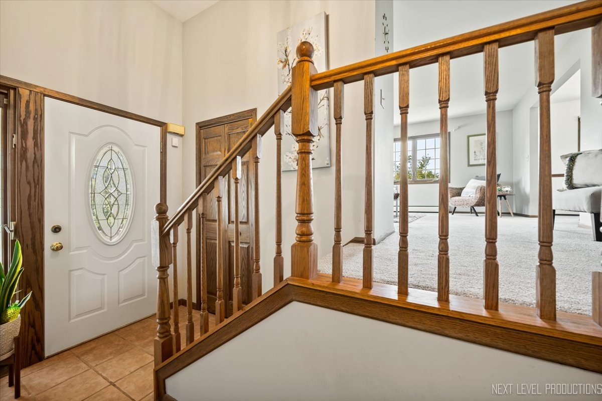 38W144 Beckman Trail, Elgin, IL 60124