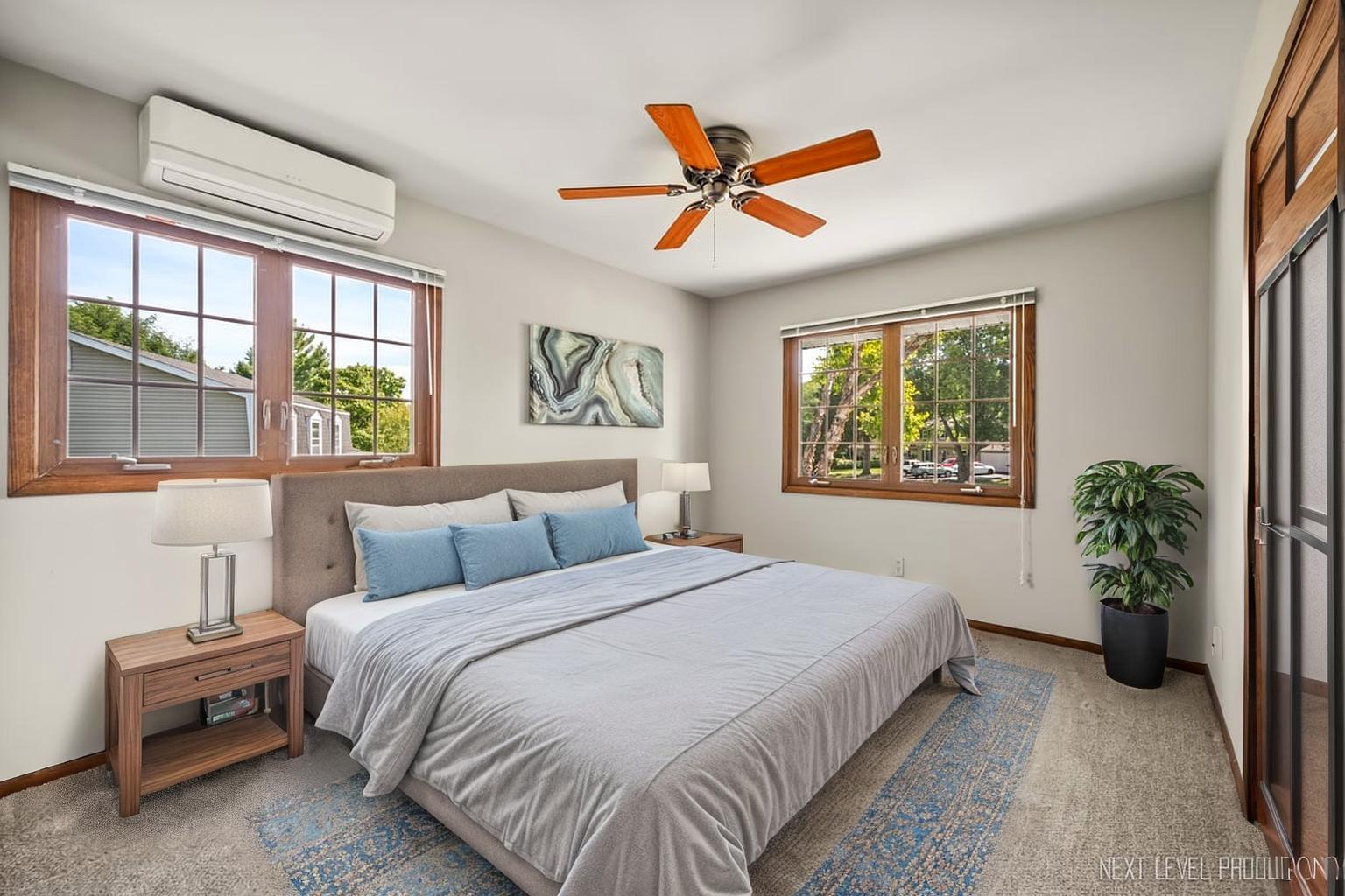 38W144 Beckman Trail, Elgin, IL 60124