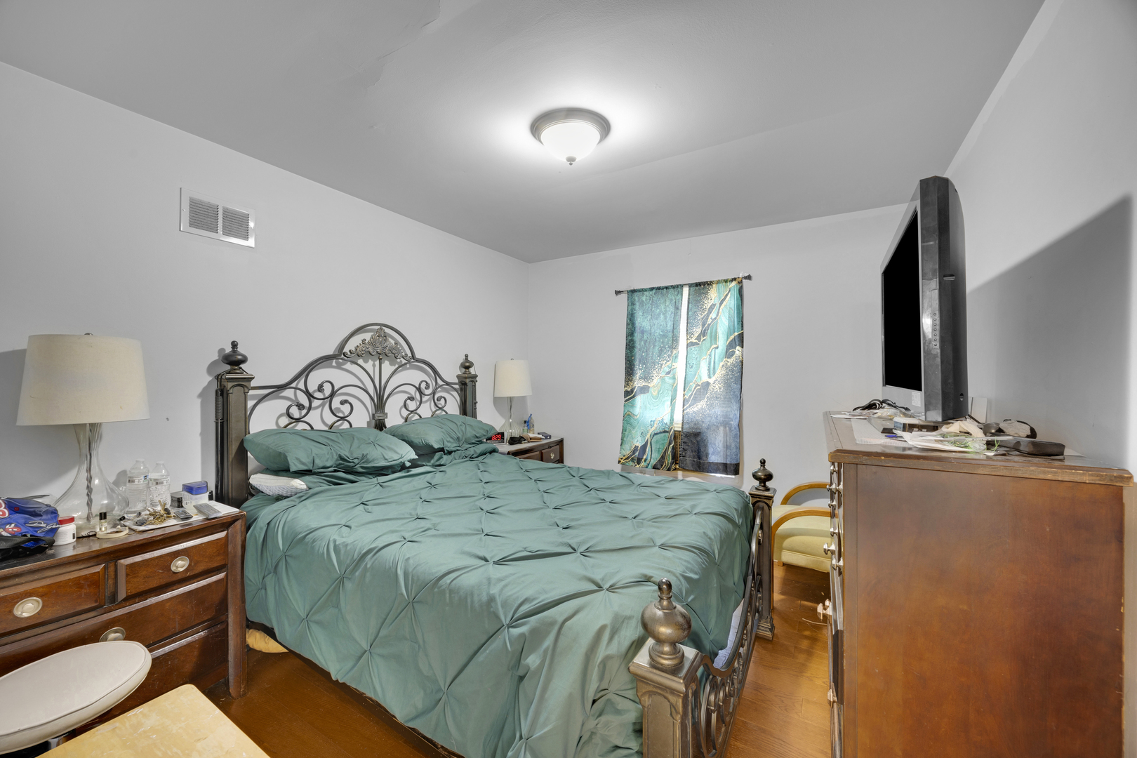 18601 Walnut Avenue, Country Club Hills, IL 60478