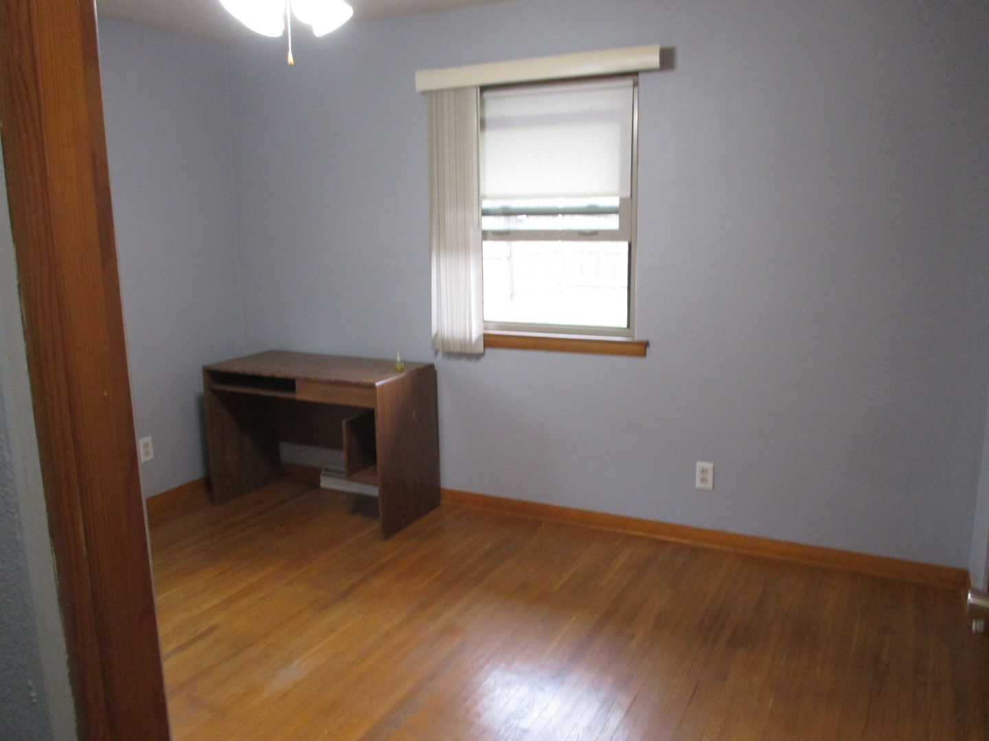 1606 Dearborn Street, Crest Hill, IL 60403