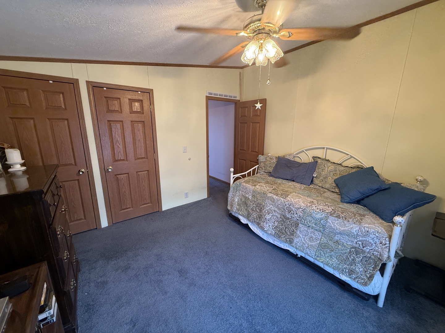 17 BOBWHITE Lane, Beecher, IL 60401