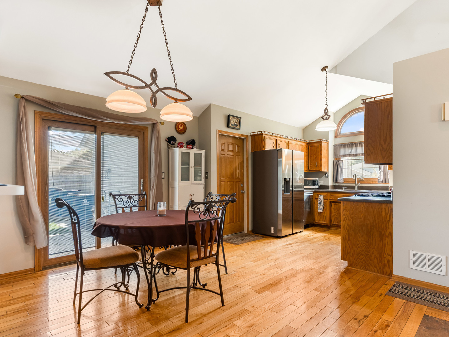 25545 S McCorkle Avenue, Monee, IL 60449